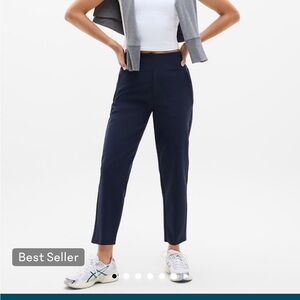 Athleta Women’s Endless High Rise  Navy Pants in Size 10